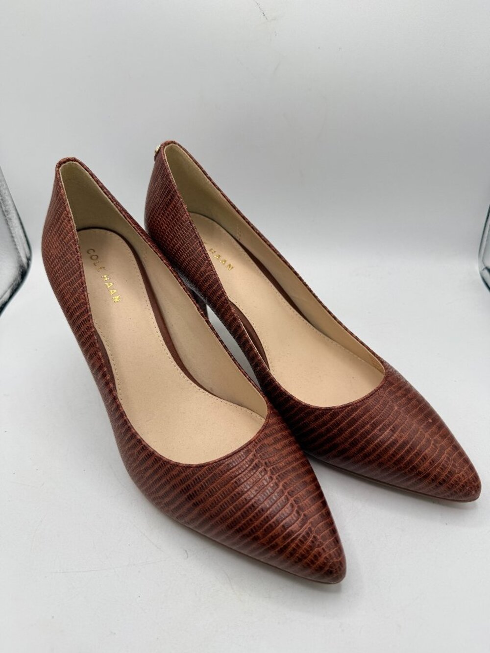 Cole Haan Brown Embossed Leather Pumps Pointed Toe Heels Classic Career